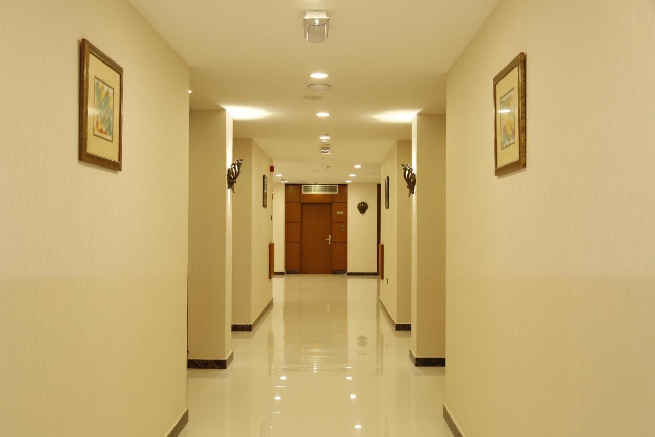 The Palace Hotel - فندق القصر Mascate Esterno foto