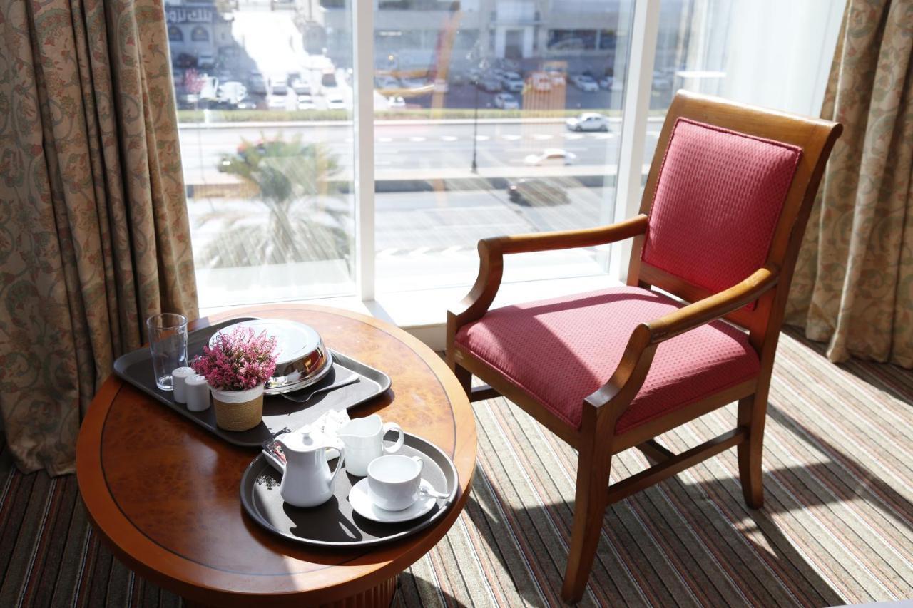 The Palace Hotel - فندق القصر Mascate Esterno foto